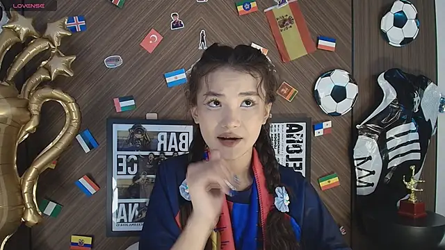 seddielin online show from 06-21-26, 03:56