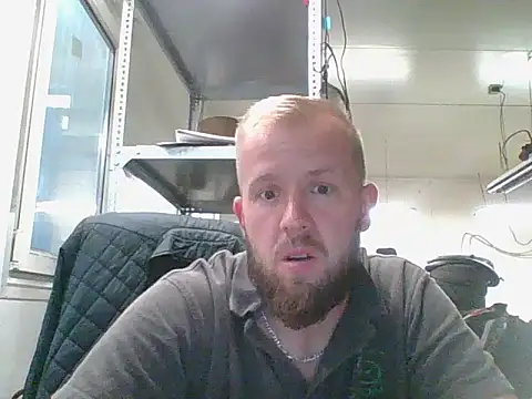 Snapshot of bardiauto chatting on 06-17-26, 04:23 bardiauto online show from 06-17-26, 04:23