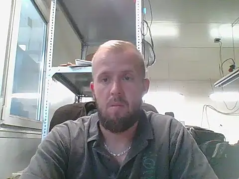 Snapshot of bardiauto chatting on 08-06-26, 04:51 bardiauto online show from 08-06-26, 04:51