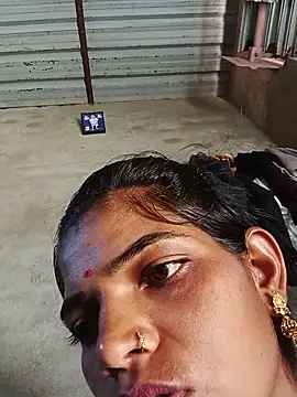 Snapshot of Khushi_lodha chatting on 06-05-26, 08:53 Khushi lodha online show from 06-05-26, 08:53