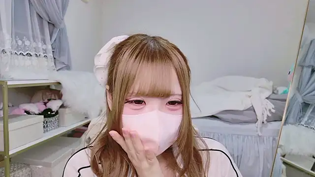 Snapshot of Ichiru_chan chatting on 06-19-26, 07:14 Ichiru chan online show from 06-19-26, 07:14
