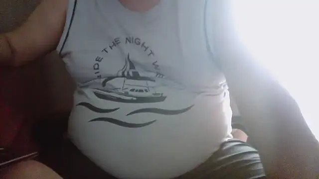 Snapshot of Adymby chatting on 06-19-26, 03:29 Adymby online show from 06-19-26, 03:29