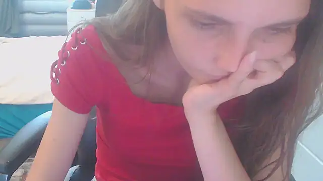 Snapshot of juili_juili chatting on 06-05-26, 11:27 juili juili online show from 06-05-26, 11:27
