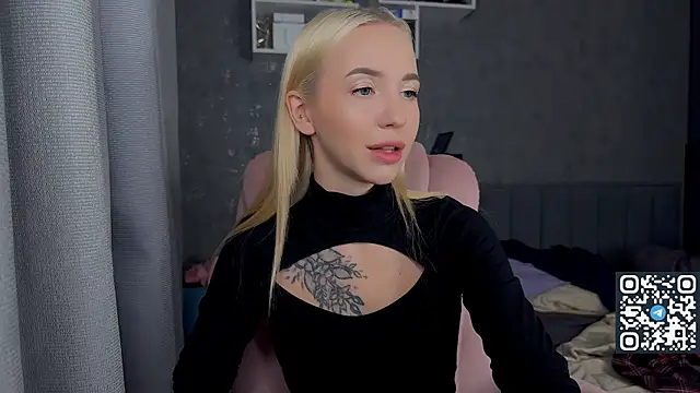 Snapshot of Sabrinkaaa chatting on 05-31-26, 12:27 Sabrinkaaa online show from 05-31-26, 12:27