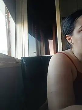Snapshot of LittleMairy chatting on 06-27-26, 04:35 LittleMairy online show from 06-27-26, 04:35