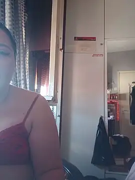 Snapshot of LittleMairy chatting on 06-15-26, 01:00 LittleMairy online show from 06-15-26, 01:00