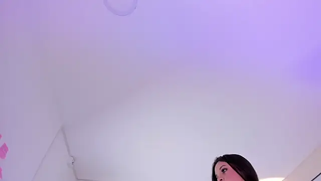Hailey Henao online show from 05-28-26, 03:36