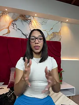 Serena Velvett online show from 05-25-26, 10:19