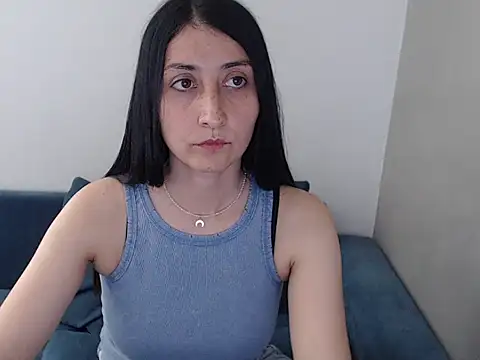 Snapshot of Linabay2 chatting on 06-10-26, 06:25 Linabay2 online show from 06-10-26, 06:25