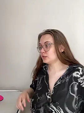 Snapshot of ecpochmak chatting on 06-08-26, 01:11 ecpochmak online show from 06-08-26, 01:11