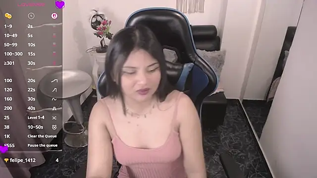 Snapshot of Athena_snaw chatting on 07-08-26, 03:41 Athena snaw online show from 07-08-26, 03:41