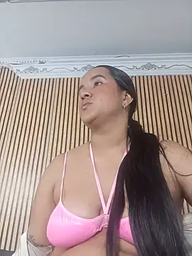 Snapshot of NATY_BUSTOS chatting on 05-30-26, 01:56 NATY BUSTOS online show from 05-30-26, 01:56