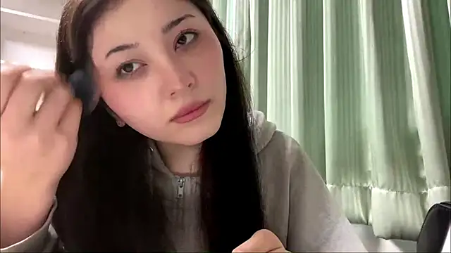 Snapshot of Sonata_Asky chatting on 05-23-26, 10:42 Sonata Asky online show from 05-23-26, 10:42