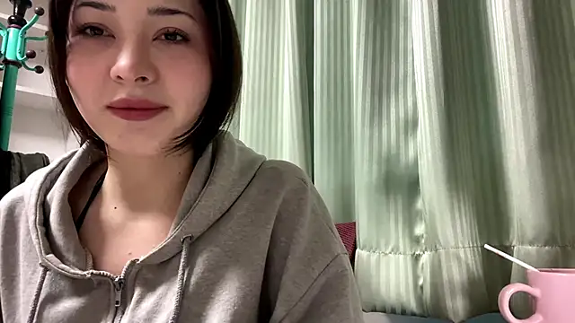 Snapshot of Sonata_Asky chatting on 05-16-26, 10:09 Sonata Asky online show from 05-16-26, 10:09