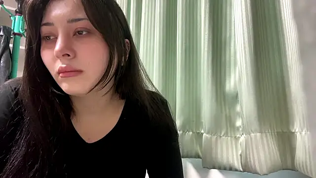 Snapshot of Sonata_Asky chatting on 05-15-26, 10:52 Sonata Asky online show from 05-15-26, 10:52