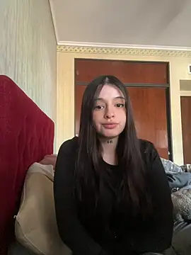 Snapshot of danitauwu chatting on 07-29-26, 03:11 danitauwu online show from 07-29-26, 03:11