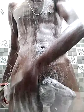 Snapshot of Tushu_under19_boy chatting on 05-10-26, 05:33 Tushu under19 boy online show from 05-10-26, 05:33