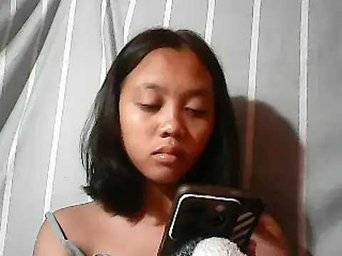 Snapshot of Yours_AsianPinayGirl18 chatting on 06-04-26, 10:25 Yours AsianPinayGirl18 online show from 06-04-26, 10:25