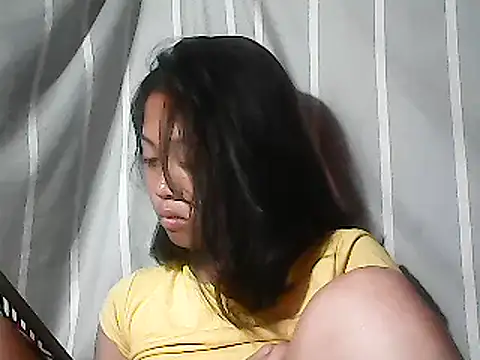 Snapshot of Yours_AsianPinayGirl18 chatting on 06-11-26, 09:34 Yours AsianPinayGirl18 online show from 06-11-26, 09:34