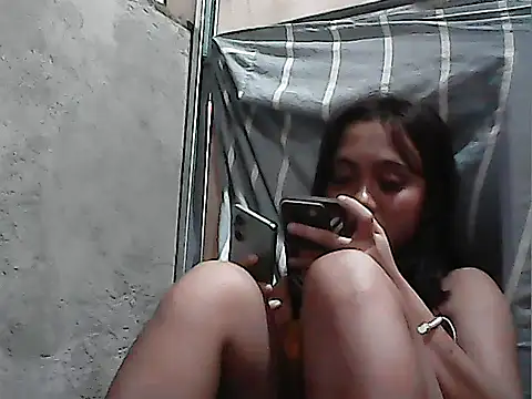 Snapshot of Yours_AsianPinayGirl18 chatting on 07-06-26, 11:06 Yours AsianPinayGirl18 online show from 07-06-26, 11:06