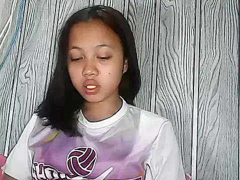 Snapshot of Yours_AsianPinayGirl18 chatting on 07-29-26, 10:20 Yours AsianPinayGirl18 online show from 07-29-26, 10:20
