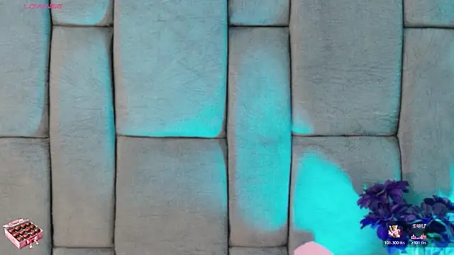 Snapshot of LunaThompsonn chatting on 05-20-26, 10:07 LunaThompsonn online show from 05-20-26, 10:07
