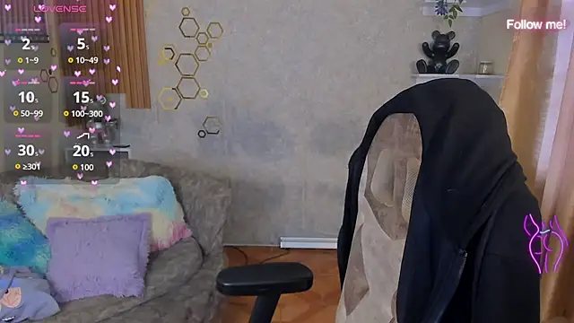 Snapshot of mia_smoke_ chatting on 05-26-26, 01:42 mia smoke online show from 05-26-26, 01:42
