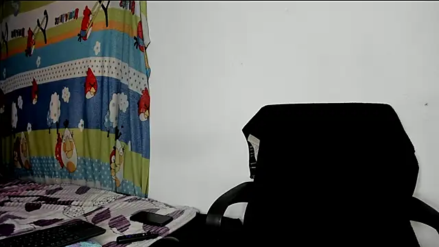 Snapshot of Vannellope_vladimir chatting on 06-09-26, 03:13 Vannellope vladimir online show from 06-09-26, 03:13
