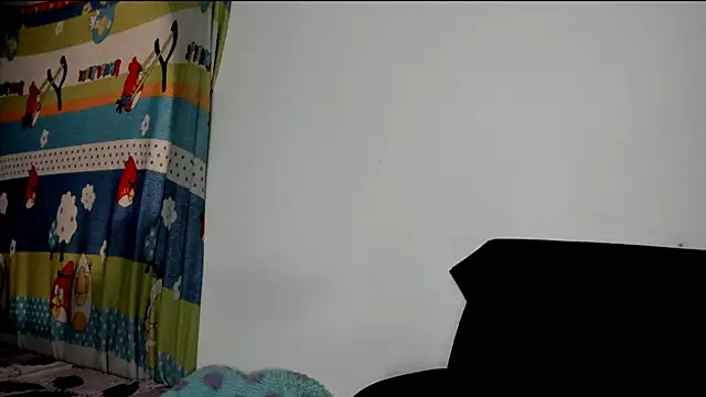 Snapshot of Vannellope_vladimir chatting on 06-12-26, 02:48 Vannellope vladimir online show from 06-12-26, 02:48