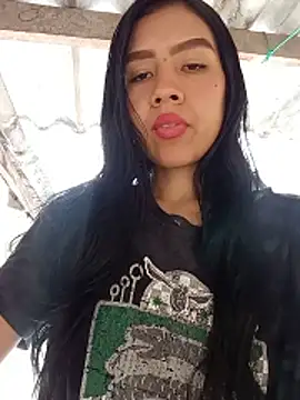Snapshot of madiison_hot chatting on 05-23-26, 02:27 madiison hot online show from 05-23-26, 02:27