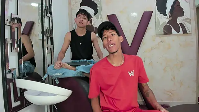 Snapshot of RED_BOYS_XXX chatting on 05-18-26, 01:27 RED BOYS XXX online show from 05-18-26, 01:27