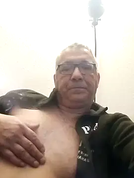 Snapshot of Soloyan chatting on 01-10-25, 06:31 Soloyan online show from 01-10-25, 06:31