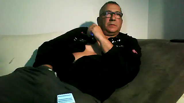 Soloyan online show from 11-10-25, 05:23