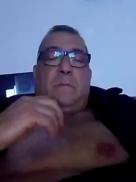 Snapshot of Soloyan chatting on 12-24-24, 06:44 Soloyan online show from 12-24-24, 06:44