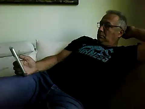 Snapshot of Soloyan chatting on 09-26-25, 11:17 Soloyan online show from 09-26-25, 11:17