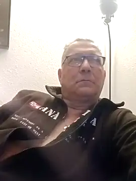 Snapshot of Soloyan chatting on 03-02-25, 06:57 Soloyan online show from 03-02-25, 06:57