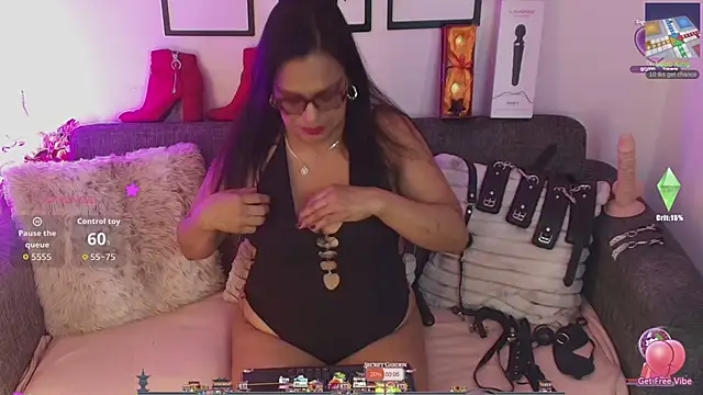 Snapshot of Angelabrowm chatting on 06-05-26, 03:44 Angelabrowm online show from 06-05-26, 03:44