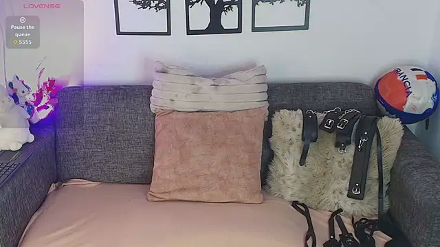 Angelabrowm online show from 06-24-26, 02:32