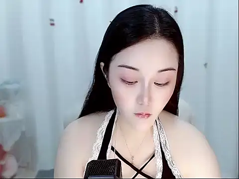 Snapshot of Amy-cnbaby chatting on 05-14-26, 01:24 Amy-cnbaby online show from 05-14-26, 01:24
