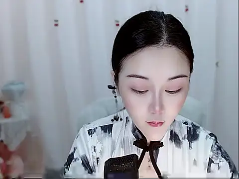 Snapshot of Amy-cnbaby chatting on 05-22-26, 01:25 Amy-cnbaby online show from 05-22-26, 01:25