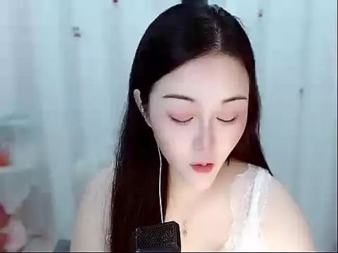 Snapshot of Amy-cnbaby chatting on 05-17-26, 01:38 Amy-cnbaby online show from 05-17-26, 01:38