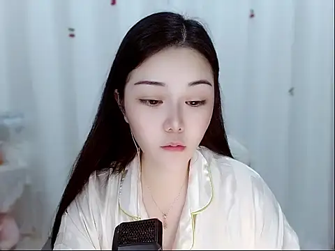 Snapshot of Amy-cnbaby chatting on 05-12-26, 02:08 Amy-cnbaby online show from 05-12-26, 02:08
