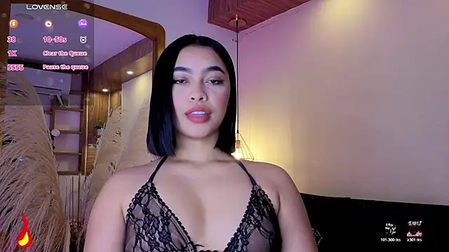 Snapshot of Chloe_monroee chatting on 06-01-26, 03:07 Chloe monroee online show from 06-01-26, 03:07