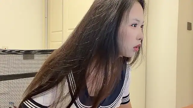 Snapshot of -LINXI chatting on 05-26-26, 11:30 -LINXI online show from 05-26-26, 11:30