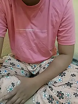 Snapshot of Seema_yadav01 chatting on 06-04-26, 05:34 Seema yadav01 online show from 06-04-26, 05:34