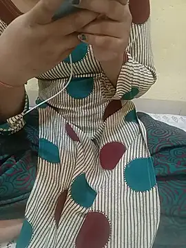 Snapshot of Seema_yadav01 chatting on 05-29-26, 05:13 Seema yadav01 online show from 05-29-26, 05:13