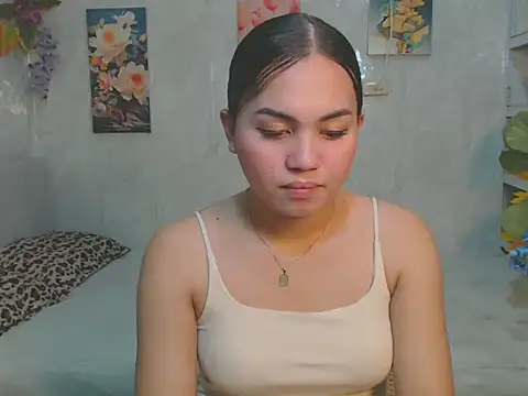 Snapshot of ur_asiankat chatting on 05-15-26, 04:54 ur asiankat online show from 05-15-26, 04:54