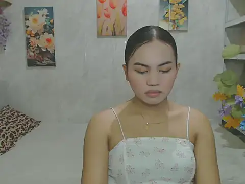 Snapshot of ur_asiankat chatting on 05-21-26, 06:49 ur asiankat online show from 05-21-26, 06:49