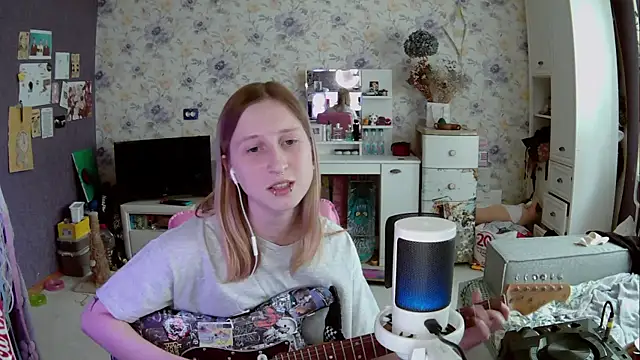 DeidraMeja online show from 05-29-26, 12:22