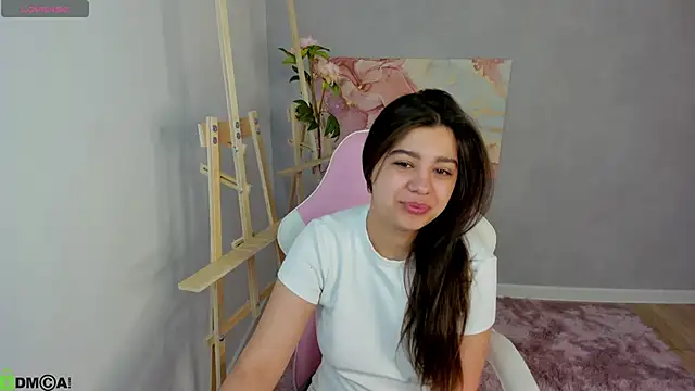 Snapshot of Trisha_Moore chatting on 06-03-26, 01:50 Trisha Moore online show from 06-03-26, 01:50